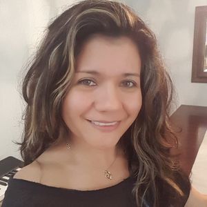 Meet your Posher, Aura